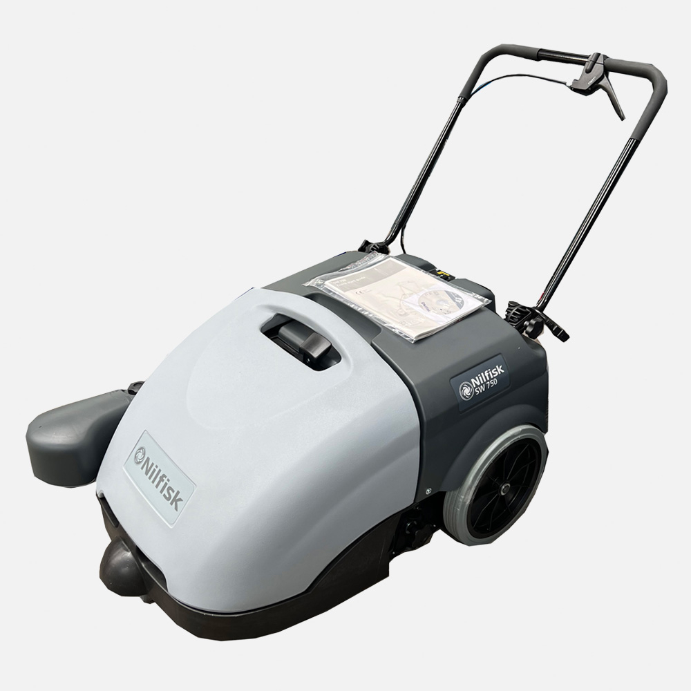 Walk-behind SW750-UK Nilfisk Outdoor Battery Sweeper - Killis